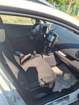 Renault Clio 1.5 dci,66kw,combi,r.v.2018,Limited. - 8
