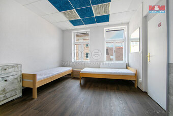 Prodej rodinného domu, 199 m², Plzeň, ul. Hlavanova - 8
