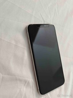 iPhone X 256 GB - 8