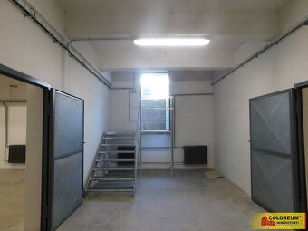 Znojmo , pronájem komerčních prostor, 22 m² , kanceláře - ko - 8