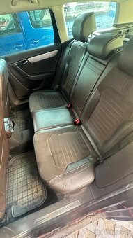 VW Passat B7 2,0 TDi - DSG výbava Highline, kůže - alcantara - 8