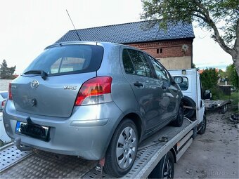 Toyota Yaris 1.3i 74 kw 11/2009 143 tkm koupeno v ČR - 8