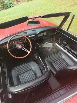 Fiat 850 sport spider - 8