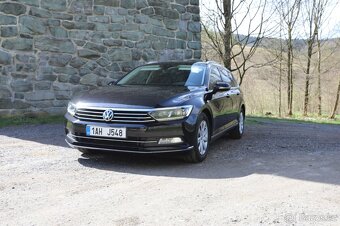 Prodám VW Passat B8 Highline - 8