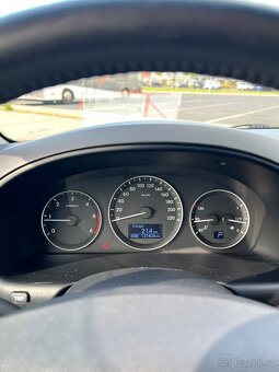 Hyundai H1 Starex 2.5CDRI - 8