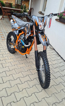 Pitbike KXD GT-150cc, El. starter,Kola 19/16,Motor Honda DAX - 8