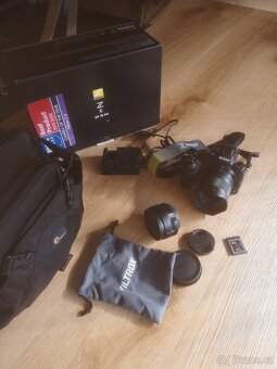 Nikon Z6 + příslušenství - 8