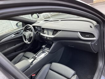 OPEL INSIGNIA SPORTS TOURER 2.0GSI 4x4 rv.2022 - 8
