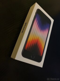 Prodám Apple iPhone SE (2022) 64GB Midnight Blue - 8
