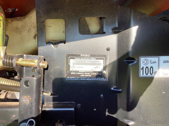 Zahradní traktor Sabo 92 HB ( John Deere X 165R) - 8