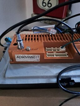 Univerzální 2 DIN 9" autorádio s Android 10.1 a Bluetooth - 8