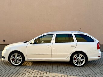 Škoda Octavia Combi Swiss RS II -2.0TSi 147Kw 200Ps. - 8