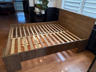 Postel 160×200 s dopravou po Praze zdarma - 8