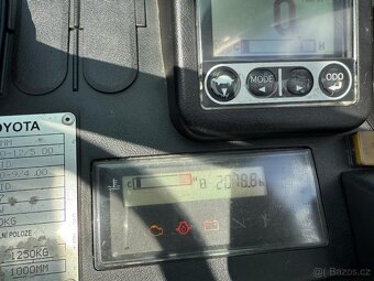 Vysokozdvižný vozík Toyota 2.0 LPG - 8