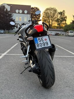 BMW K1200 – rok 2006, šedá barva, jen 26 000 km - 8