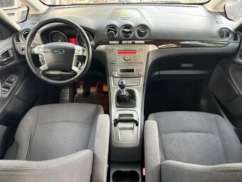 Ford galaxy 2.0tdci Ghia 7.míst - 8