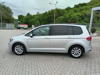 Volkswagen Touran 1,2 Tsi,81kw,SERVISKA,VÝHŘEV - 8