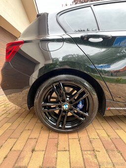 BMW m140i xdrive 2019 64xxxkm black saphire - 8