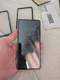 Honor Magic V2 16/512GB. - 8