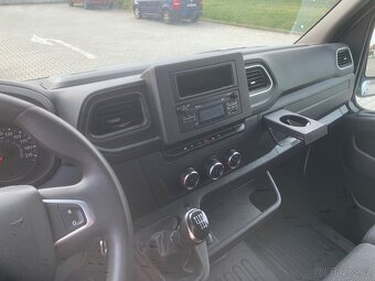 Renault master 2.3dci 2020 , 110kw L2H2 , ČR - 8