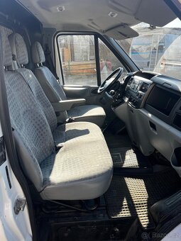 Ford Transit 2,2 tdci 85kw - 8