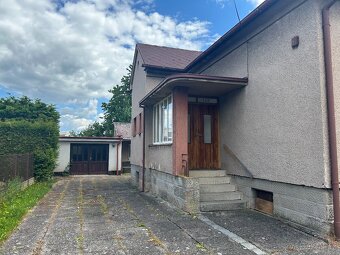 RODINNÝ DŮM, NA LÁVKÁCH 148, HOLOHLAVY - 8