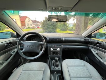 Audi A4 sedan 1995 - 8