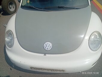 VW Beetle 2.0 i - 8