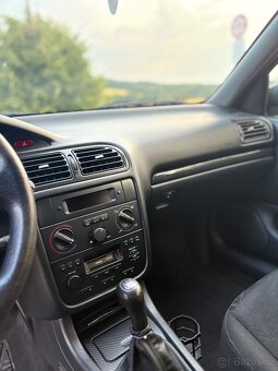 Peugeot 406 COMBI - 8