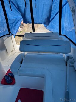 Kajutova lod Bayliner 285SB, 2007 r.v. - 8
