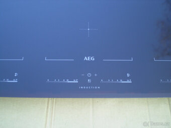 Indukční varná deska Electrolux EHH9967FOZ/AEG HK956970FB - 8