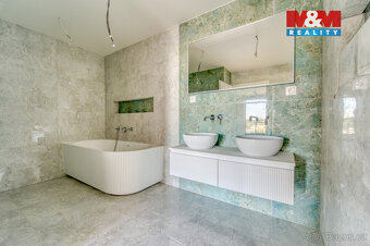 Prodej bytu 3+kk, 134 m², Plzeň, ul. Kamenická - 8