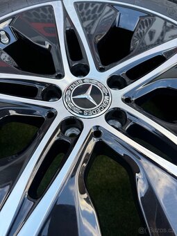 Originál alu kola Mercedes CLA R18 LETNÍ - 8