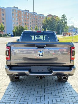 Dodge RAM 1500 5.7 V8 HEMI--2019--Laramie--kůže--96.000km - 8