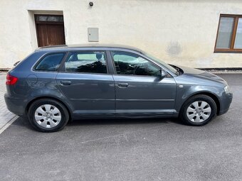 audi A3 2.0 FSI - 8