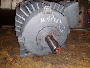 Prodám třifázový motor 1,5kW 1450ot. - 8