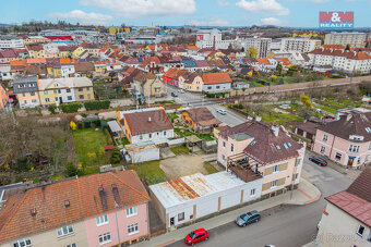 Prodej komerčního pozemku, 471 m², Tábor, ul. Komenského - 8