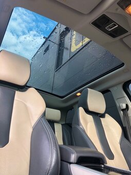 Land Rover Evoque 2.0i 177kW | Automat;Top výbava; Nové pneu - 8