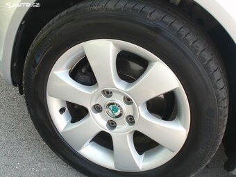 Škoda Octavia 1,6Mpi Kombi 1.majitel,serviska,PDC - 8