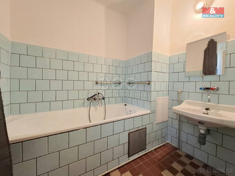 Pronájem bytu 2+1, 66 m², Ostrov, ul. Májová - 8