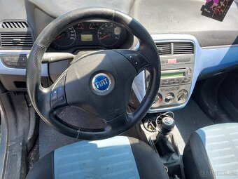 Fiat Punto Grande 1.2i - 8