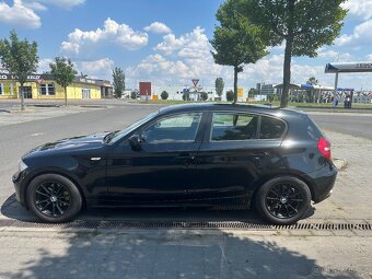 BMW e87 2.0 2007 - 8