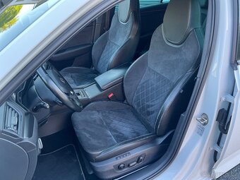 ŠKODA SUPERB III FACE 2.0 TDI 140KW SPORTLINE TAŽNÉ MATRIX - 8