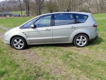 FORD S-MAX TITANIUM ULTIMATE BENZÍN 2.0i 107KW - 8