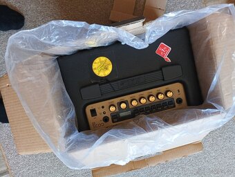 Marshall Code 25W + kytara by Schecter - 8