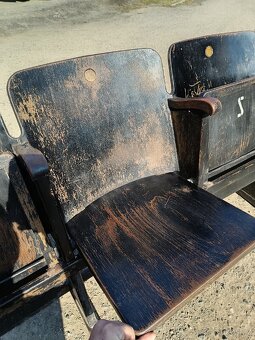 Staré kinolavice Thonet - 8