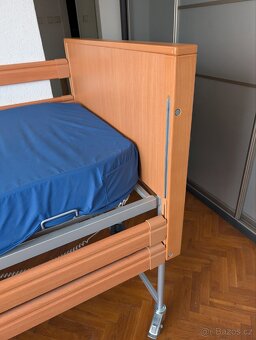 Polohovací elektrické lůžko PB 331-4 - 8