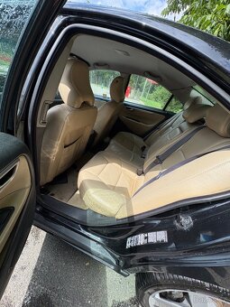 Volvo S60 R AWD 220kw 2.5T manual - 8