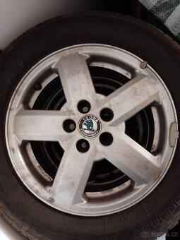 Zimní kola 195/65 R15 - 8