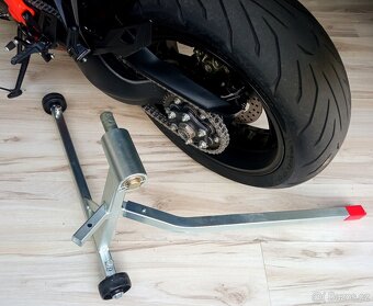 KTM 1290 SUPER DUKE GT - 8